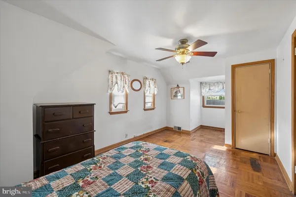 $385,000 | 716 Brooke Circle, Morton, PA 19070