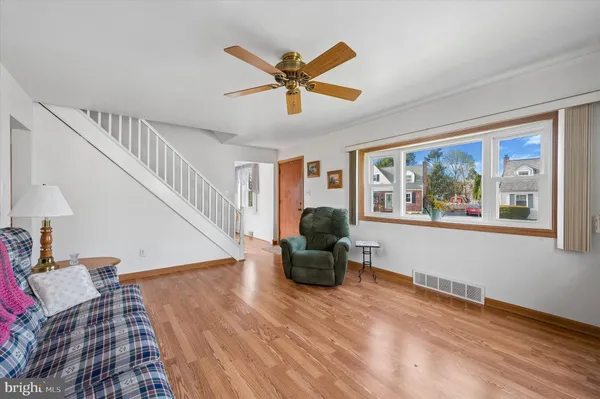 $385,000 | 716 Brooke Circle, Morton, PA 19070