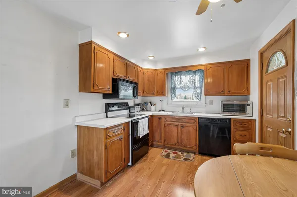 $385,000 | 716 Brooke Circle, Morton, PA 19070