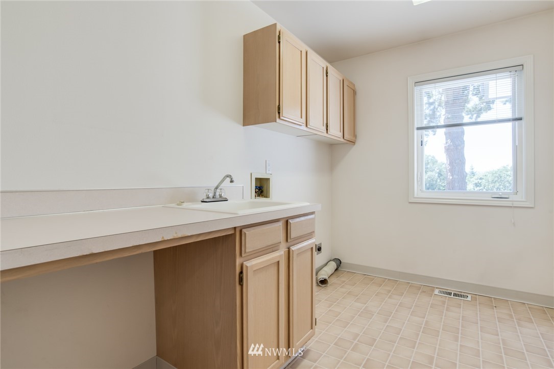 269 Dupont Road Kalama, WA 98625 - Photo 19 of 25 Gallery Image 19