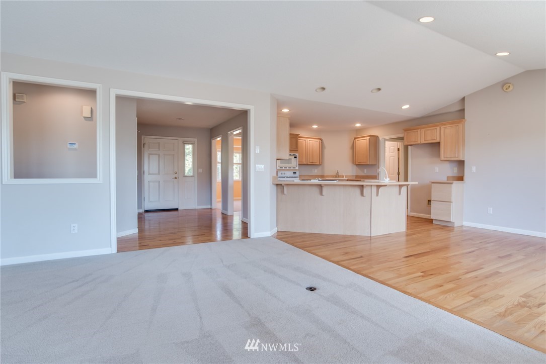 269 Dupont Road Kalama, WA 98625 - Photo 10 of 25 Gallery Image 10