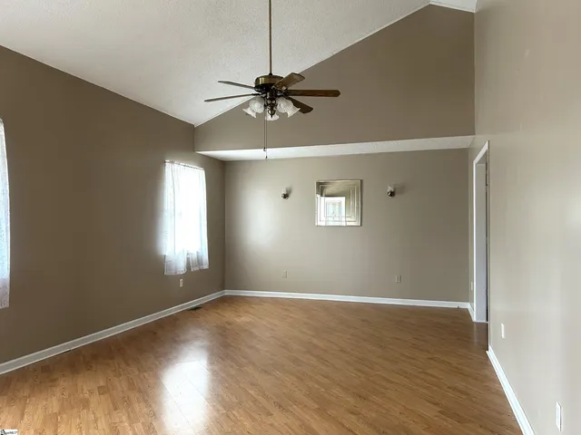 $1,500 | 203 South 356, Woodruff, SC 29388