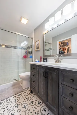 $300,000 | 708 Dennis Drive, Mahomet, IL 61853