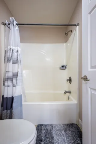 $300,000 | 708 Dennis Drive, Mahomet, IL 61853