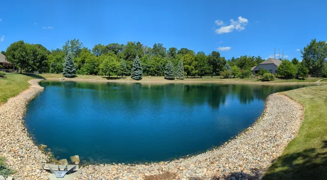 $300,000 | 708 Dennis Drive, Mahomet, IL 61853