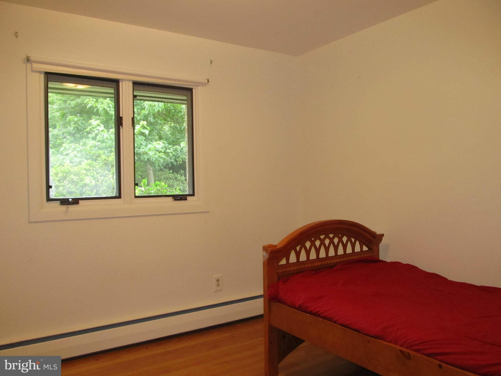 1007 Gadsden Avenue Silver Spring, MD 20905 - Photo 20 of 30 Bedroom