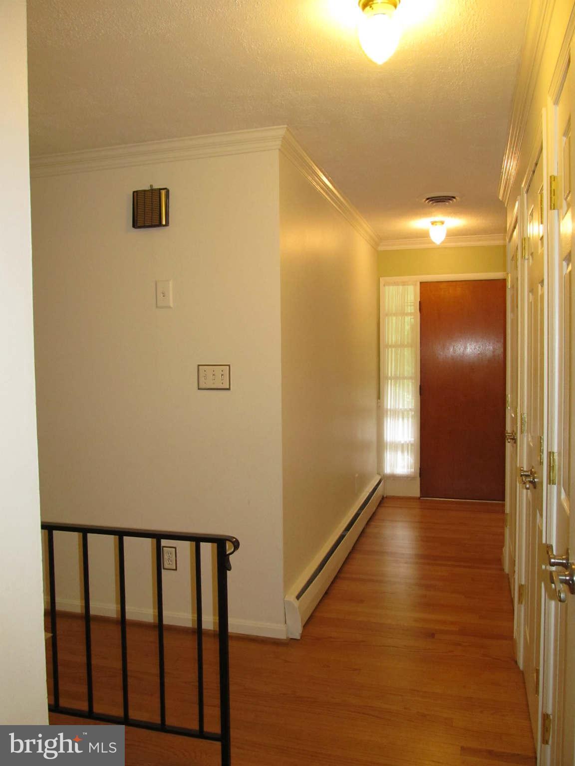 1007 Gadsden Avenue Silver Spring, MD 20905 - Photo 3 of 30 Foyer/Hall