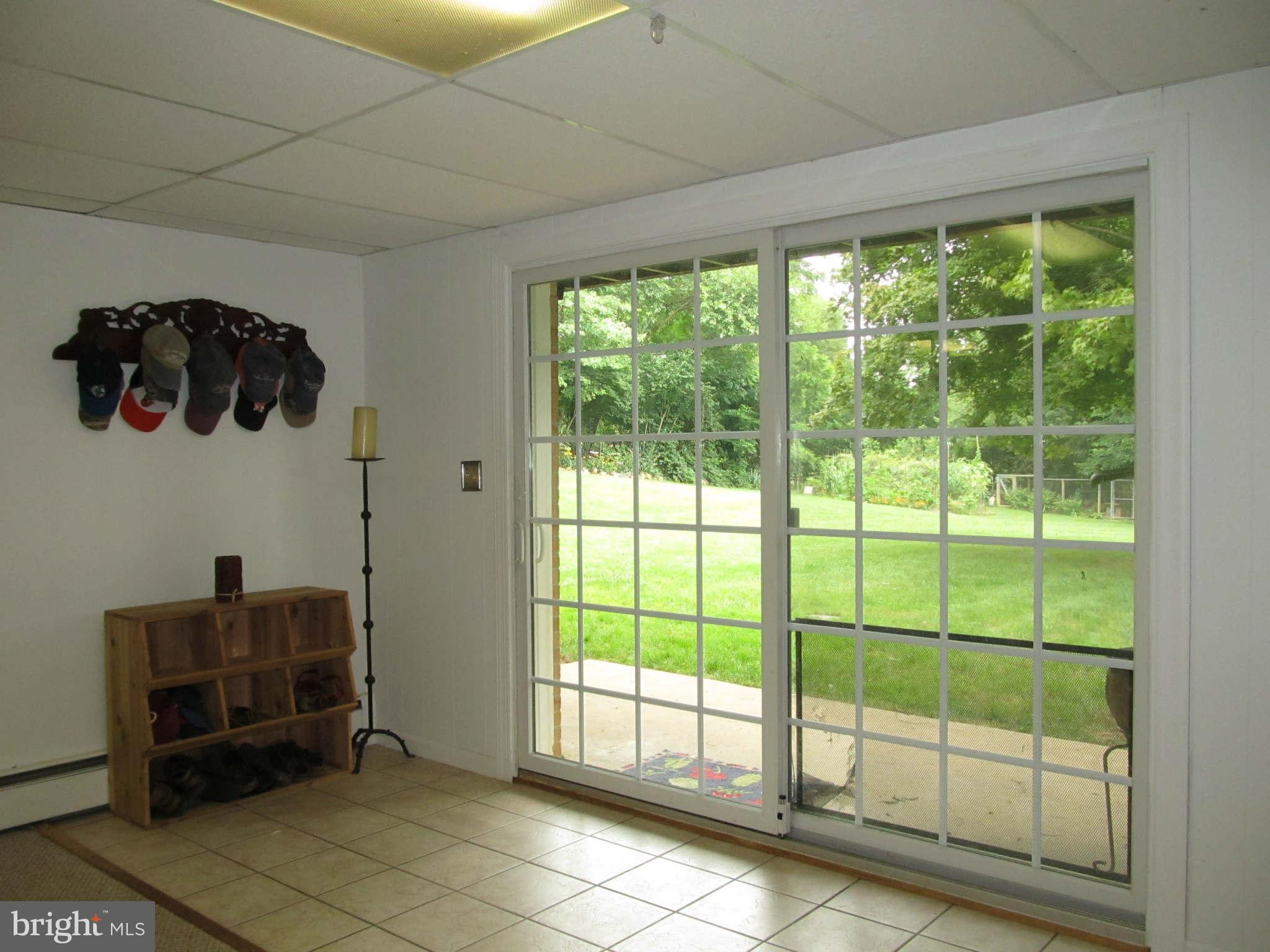 1007 Gadsden Avenue Silver Spring, MD 20905 - Photo 24 of 30 Family Room