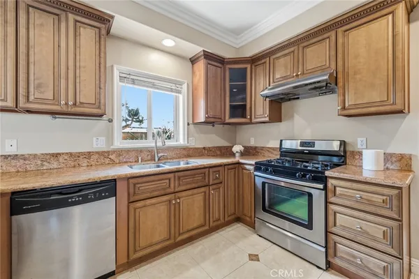 $1,055,000 | 4825 Arden Drive, Temple City, CA 91780