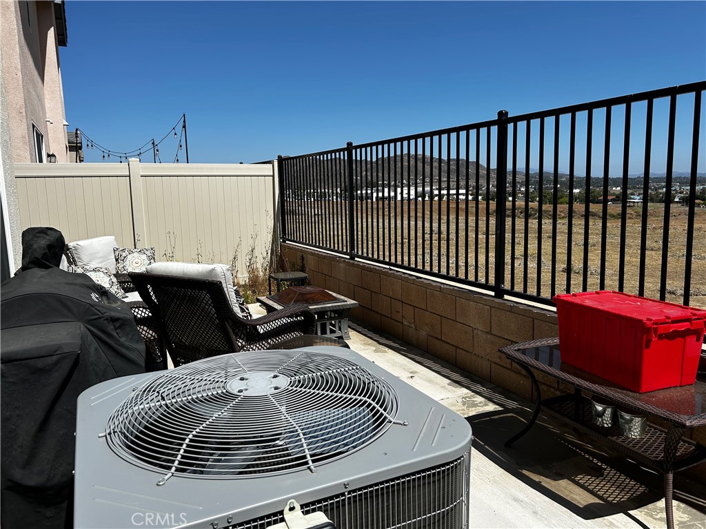 934 Helena Ridge Lake Elsinore, CA 92530 - Photo 38 of 48