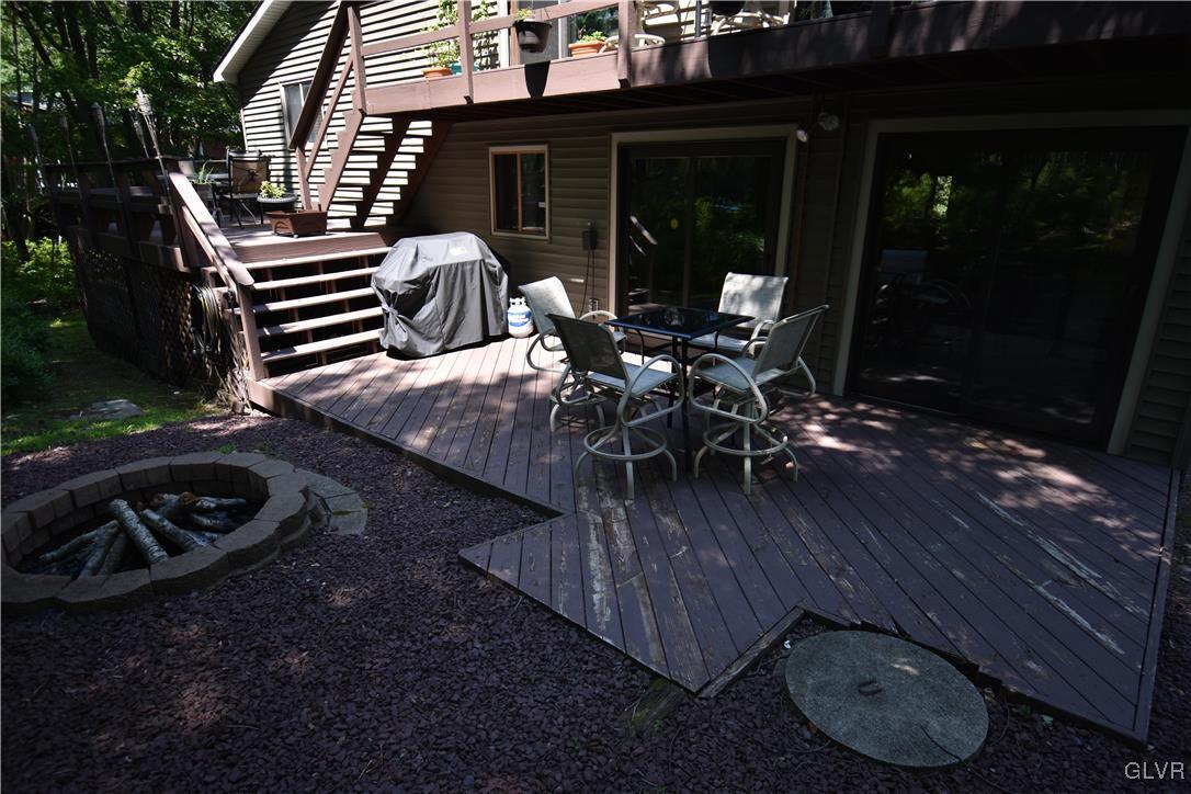 134 Sage Road Long Pond, PA 18334 - Photo 3 of 45