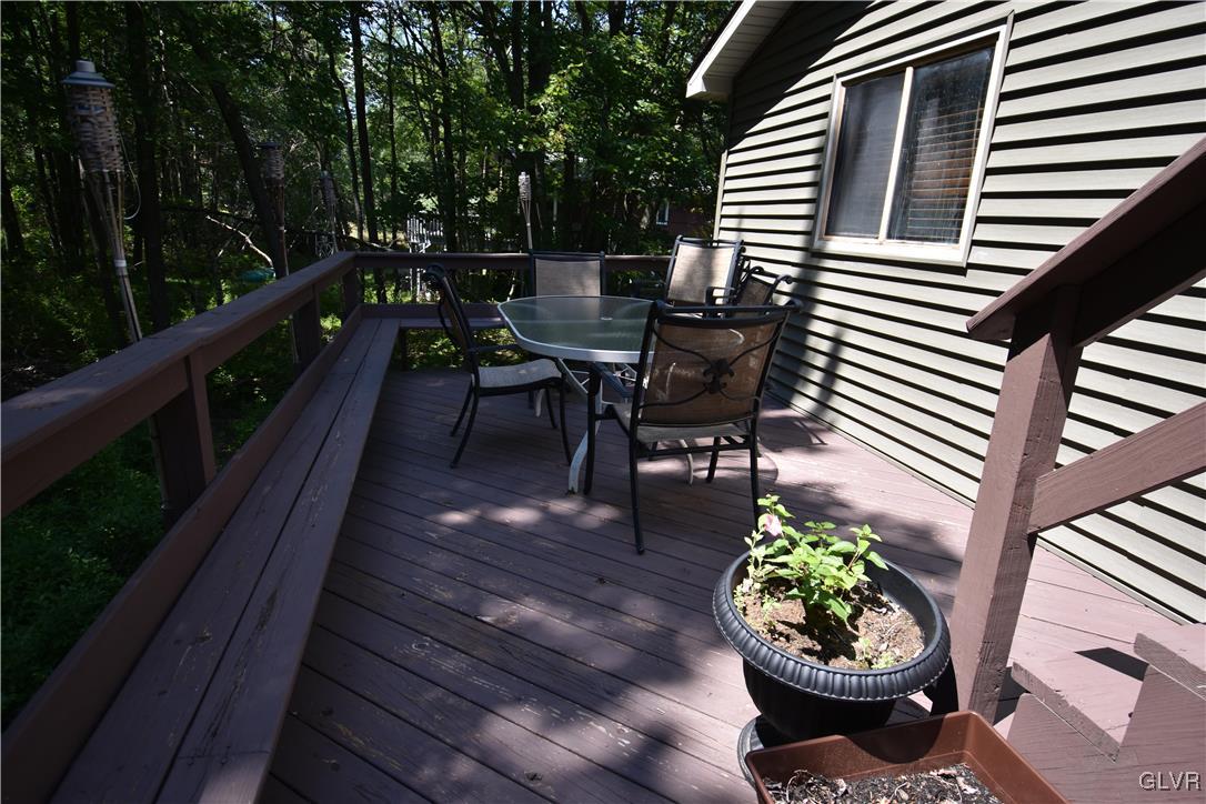 134 Sage Road Long Pond, PA 18334 - Photo 4 of 45
