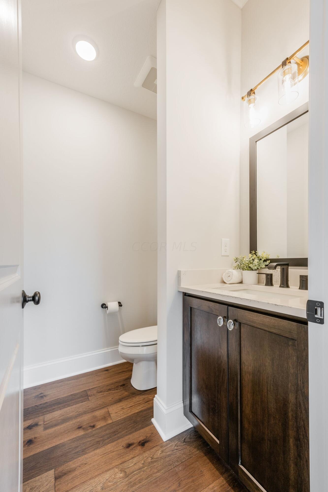 4850 Cherry Glen Drive Powell, OH 43065 - Photo 26 of 71 Half Bath