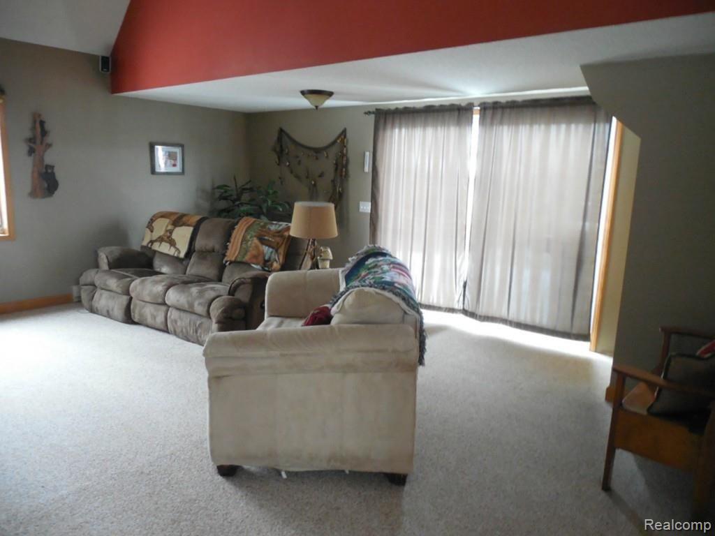3380 Ivanhoe Road Bad Axe, MI 48413 - Photo 5 of 15