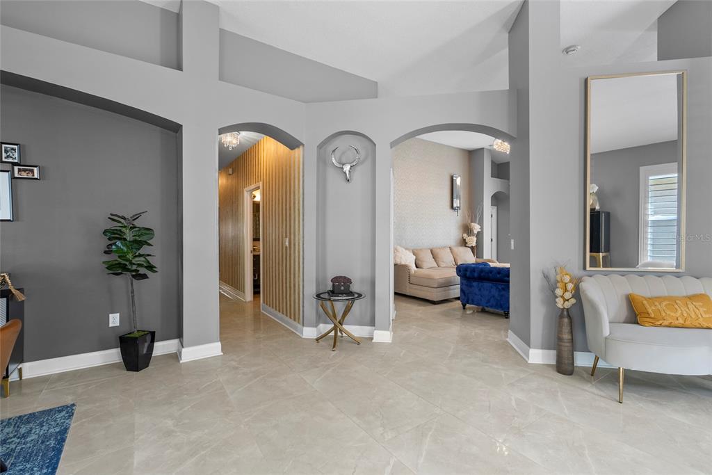 10602 Rochester Way Tampa, FL 33626 - Photo 6 of 31