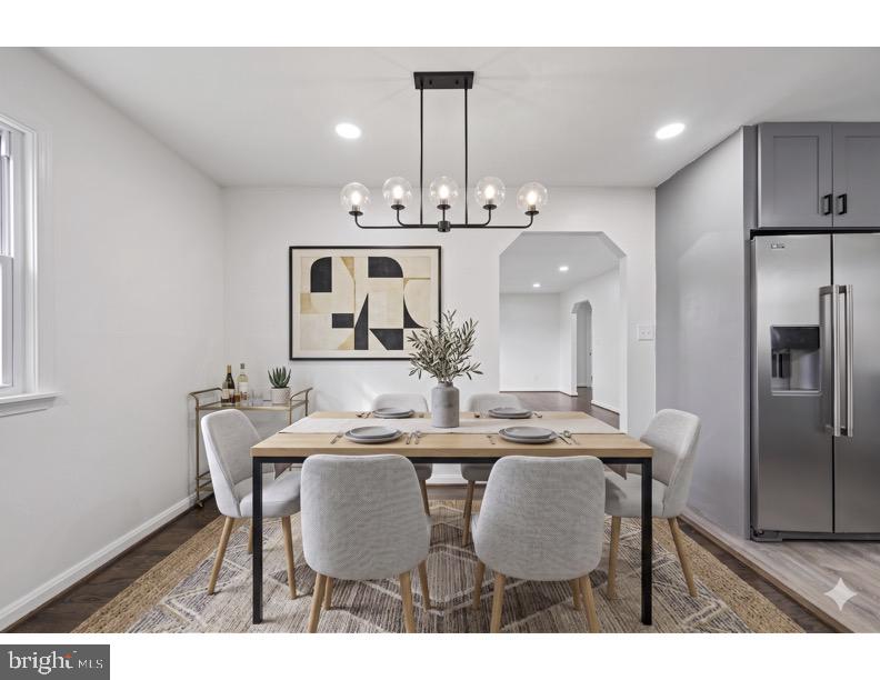 16206 Ashbox Road Brandywine, MD 20613 - Photo 8 of 20 Modern dining space with stylish decor.