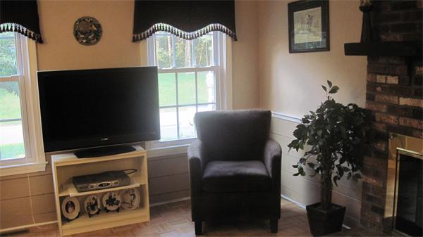 6 Howe Street Medway, MA 02053 - Photo 13 of 20 Gallery Image 13