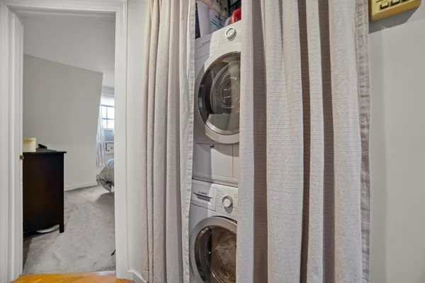 $3,300 | 39 Dwight Street, Unit 4, Boston, MA 02118