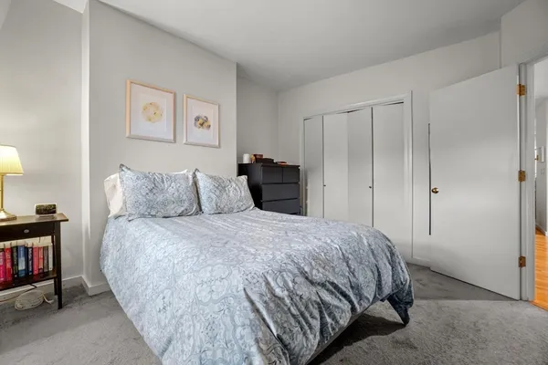 $3,300 | 39 Dwight Street, Unit 4, Boston, MA 02118