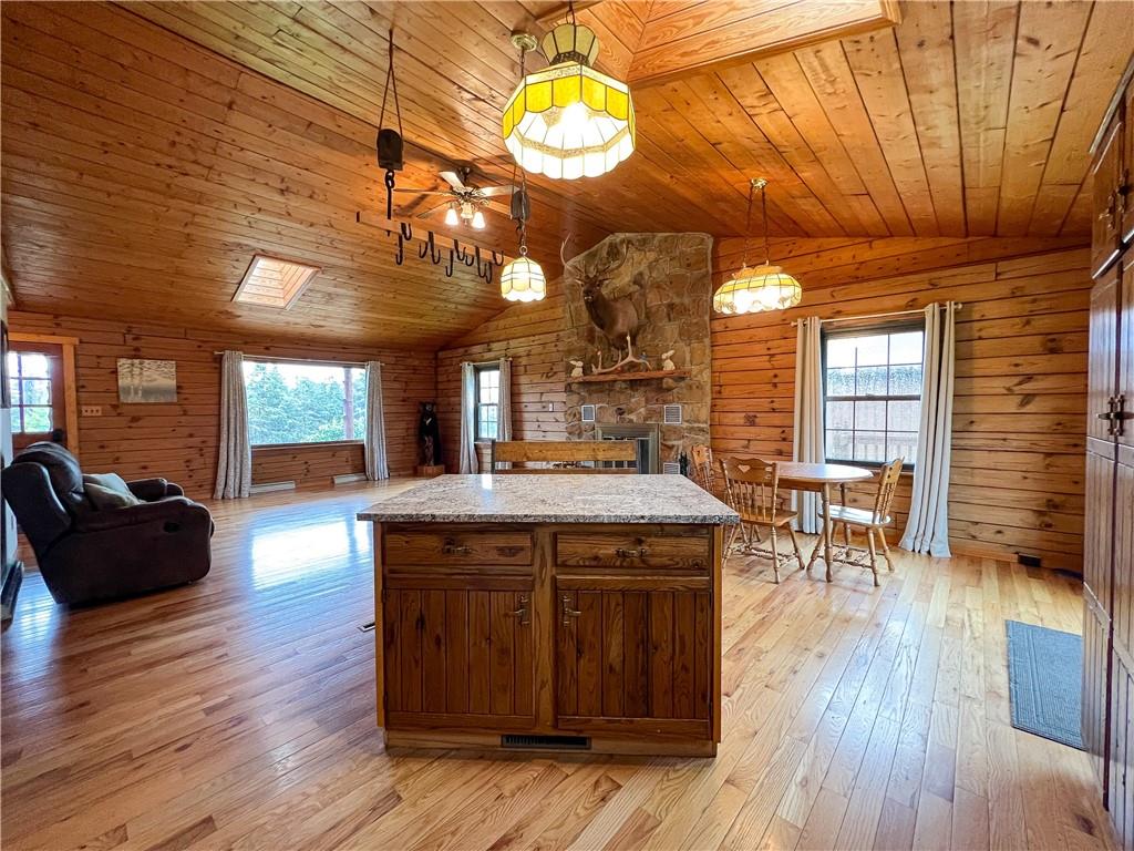 110 Zetta Lane Butler, PA 16002 - Photo 13 of 36 a kitchen with a table and chairs