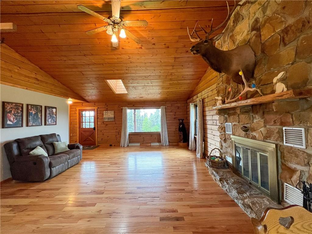 110 Zetta Lane Butler, PA 16002 - Photo 5 of 36 a view of a livingroom with furniture window and wooden floor