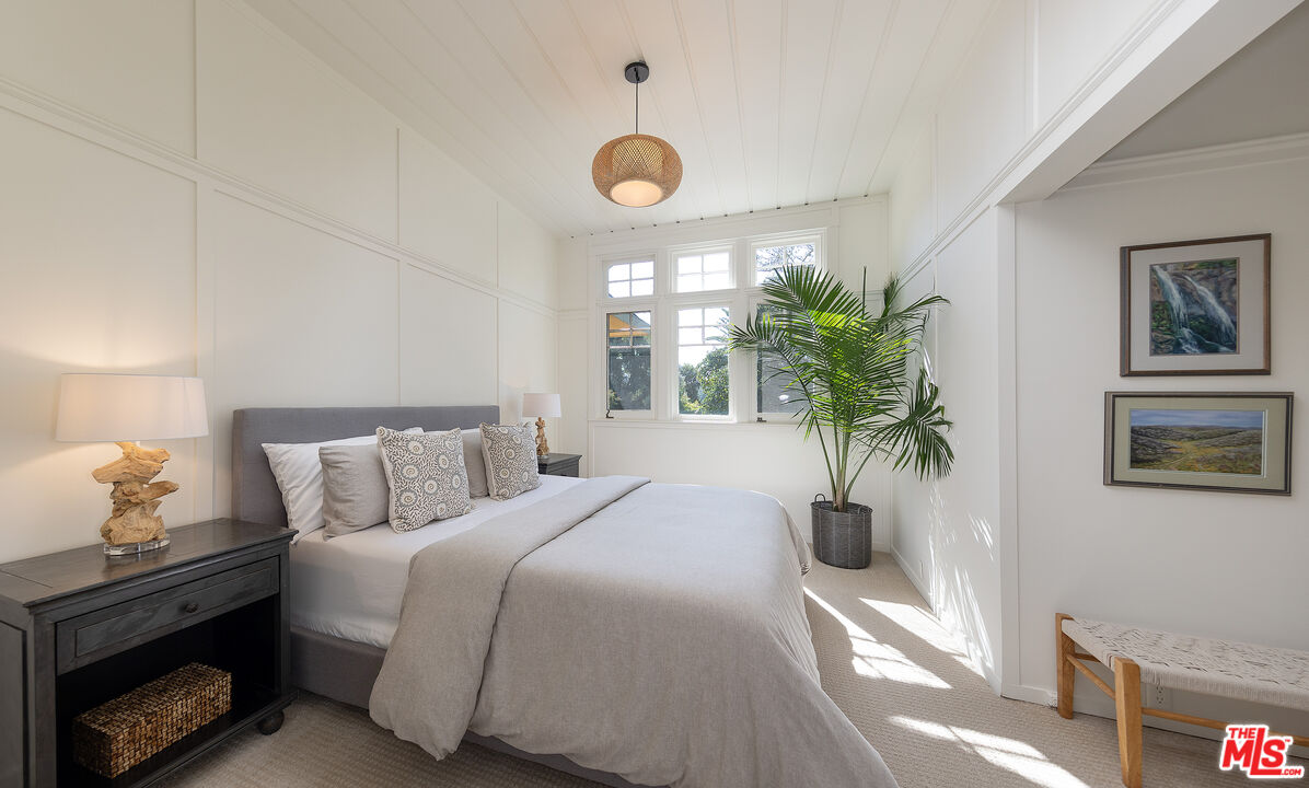 800 Carosam Road Santa Barbara, CA 93110 - Photo 10 of 16 Gallery Image 10