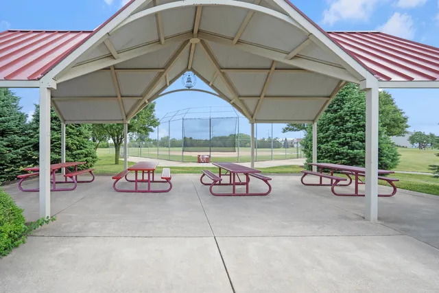 $512,300 | 311 Twinleaf Trail, Yorkville, IL 60560