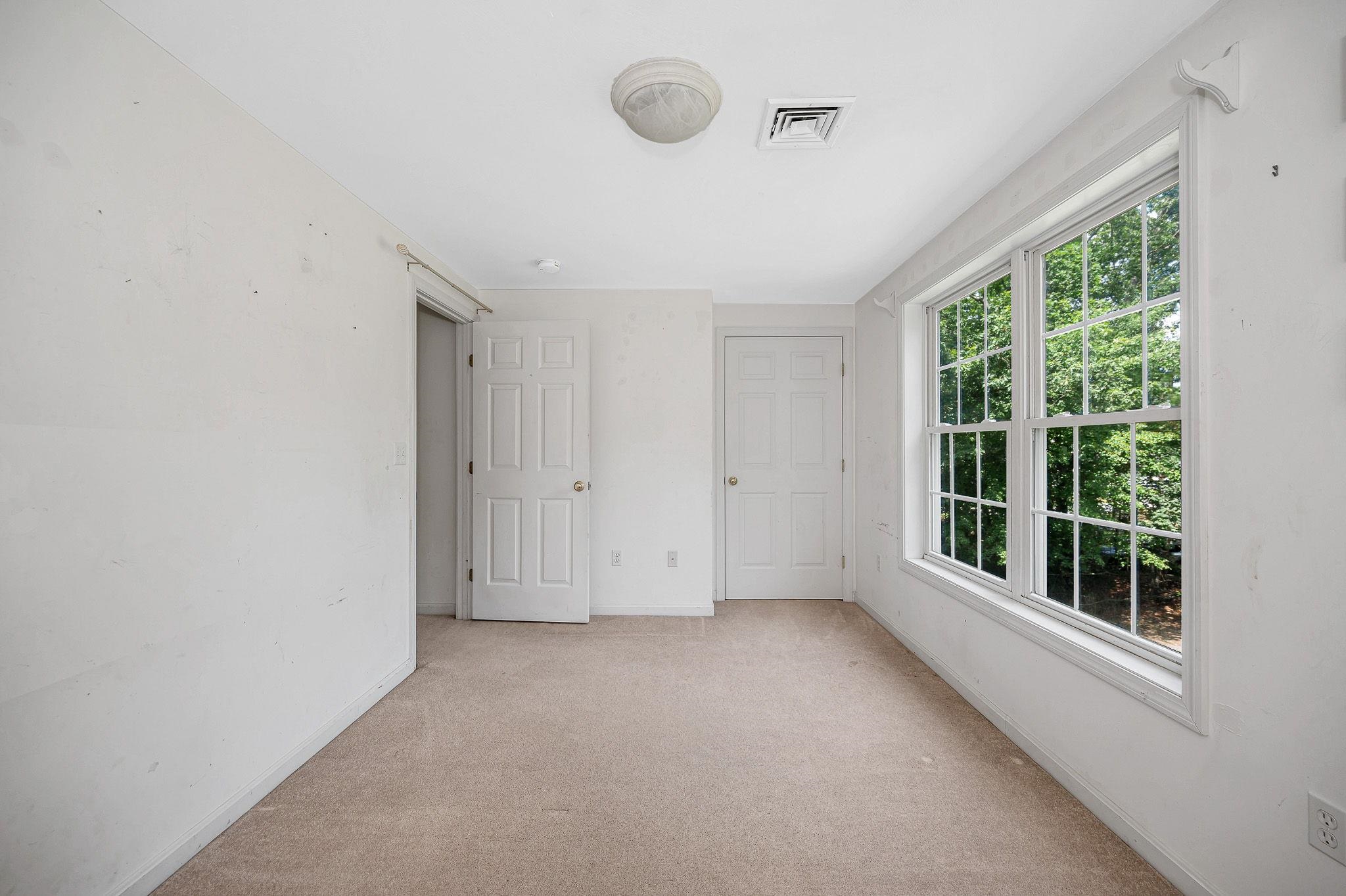 57 B New Boston Road Kingston, NH 03848 - Photo 20 of 37