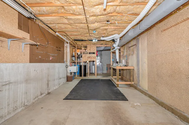 $450,000 | 57 B New Boston Road, Kingston, NH 03848