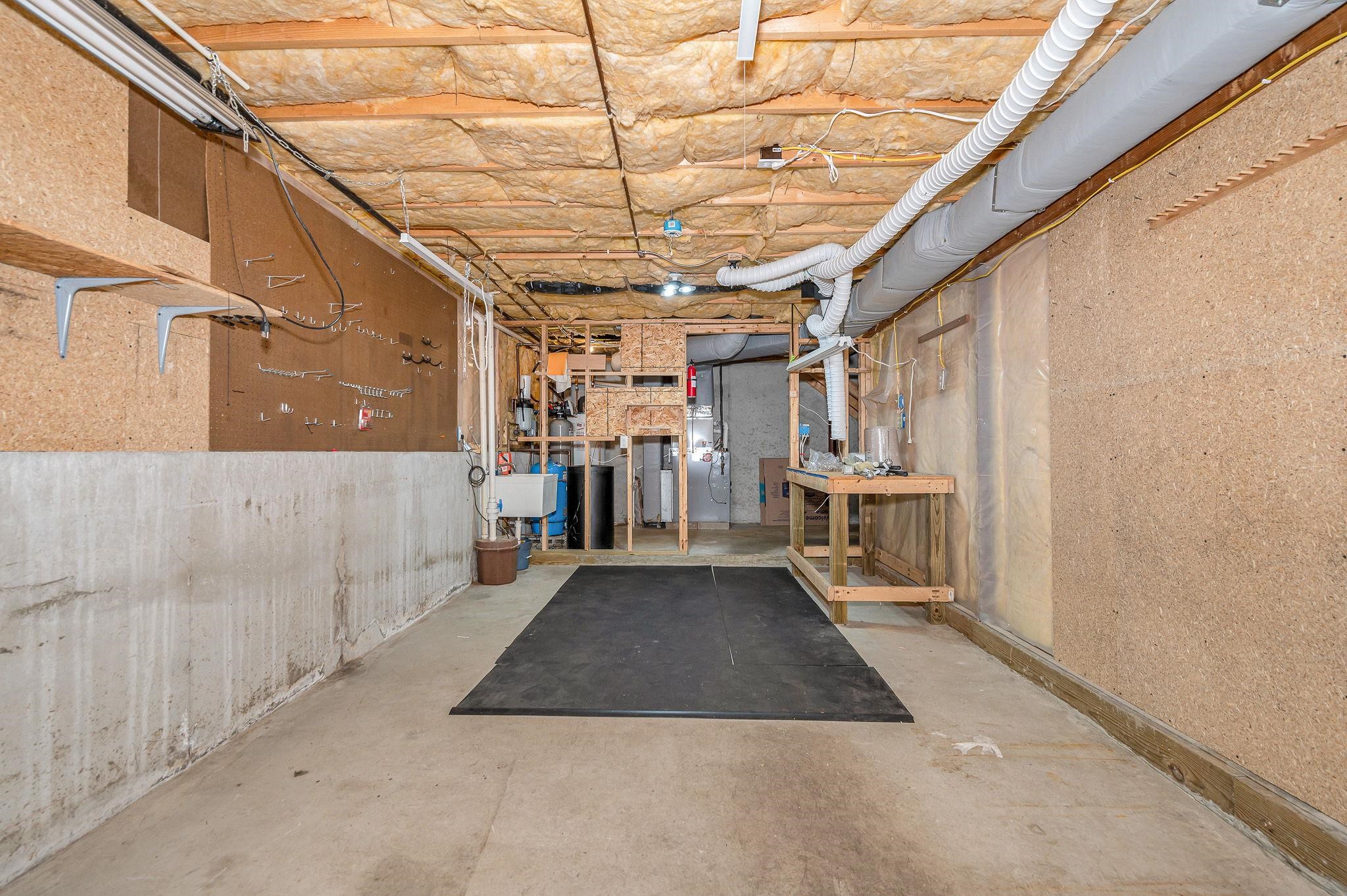 57 B New Boston Road Kingston, NH 03848 - Photo 27 of 37