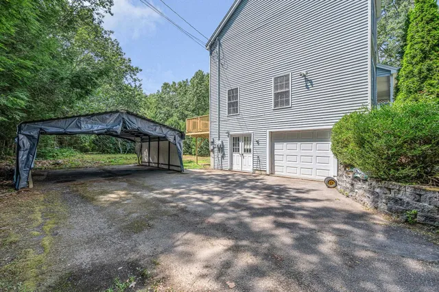 $450,000 | 57 B New Boston Road, Kingston, NH 03848