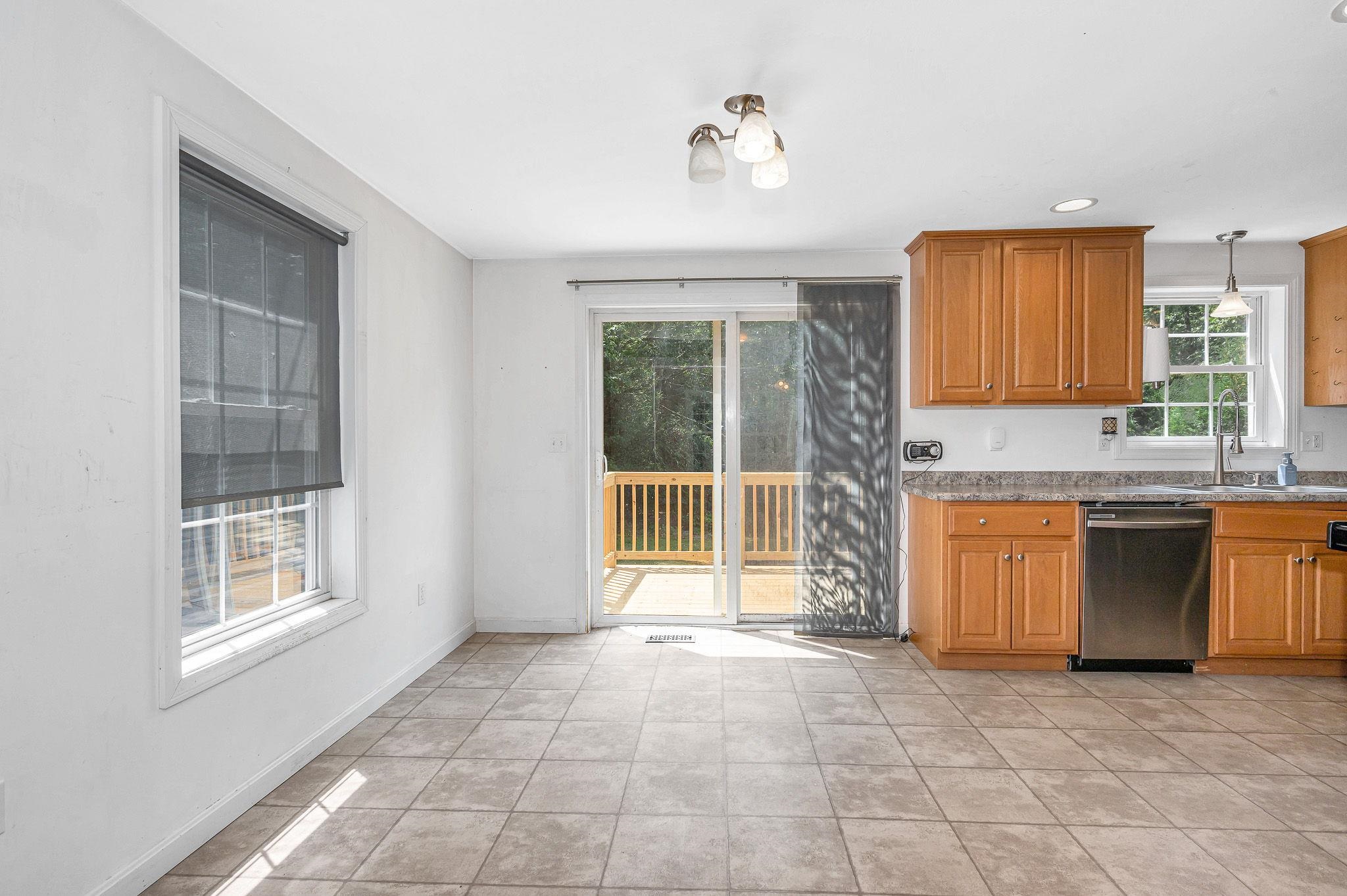 57 B New Boston Road Kingston, NH 03848 - Photo 5 of 37