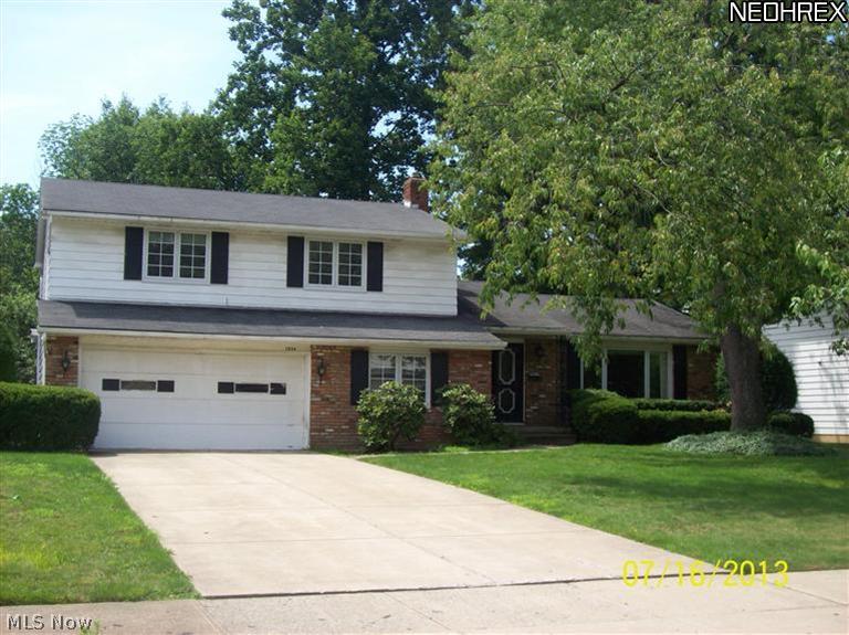 1034 Roland Road Lyndhurst, OH 44124 - Photo 1 of 1 Gallery Image 1