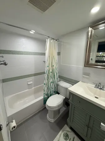 $2,200 | 3351 Spanish Trail, Unit 115, Delray Beach, FL 33483