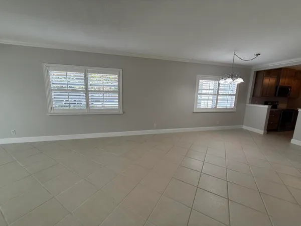 $2,200 | 3351 Spanish Trail, Unit 115, Delray Beach, FL 33483