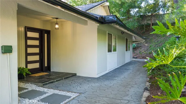 $1,599,000 | 10534 Colebrook Street, Shadow Hills, CA 91040