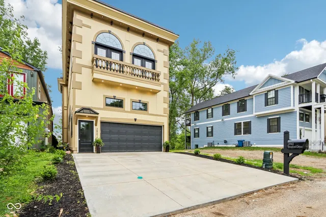 $590,000 | 2841 Tropical Drive, Indianapolis, IN 46205
