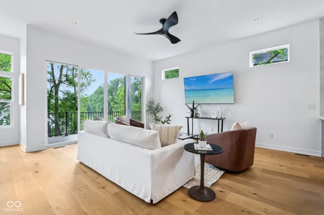 $590,000 | 2841 Tropical Drive, Indianapolis, IN 46205