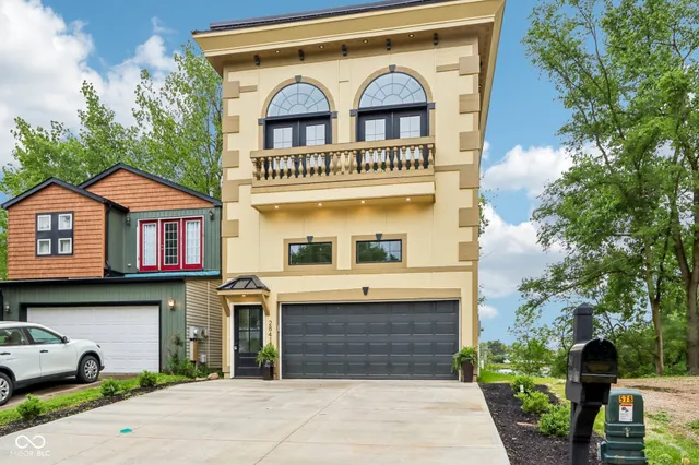$590,000 | 2841 Tropical Drive, Indianapolis, IN 46205