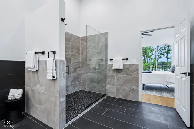 $590,000 | 2841 Tropical Drive, Indianapolis, IN 46205