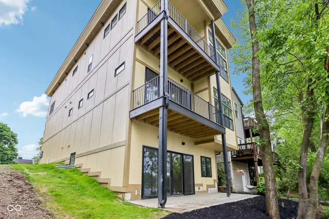 $590,000 | 2841 Tropical Drive, Indianapolis, IN 46205