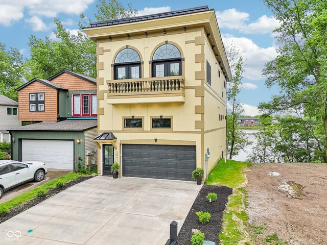 $590,000 | 2841 Tropical Drive, Indianapolis, IN 46205
