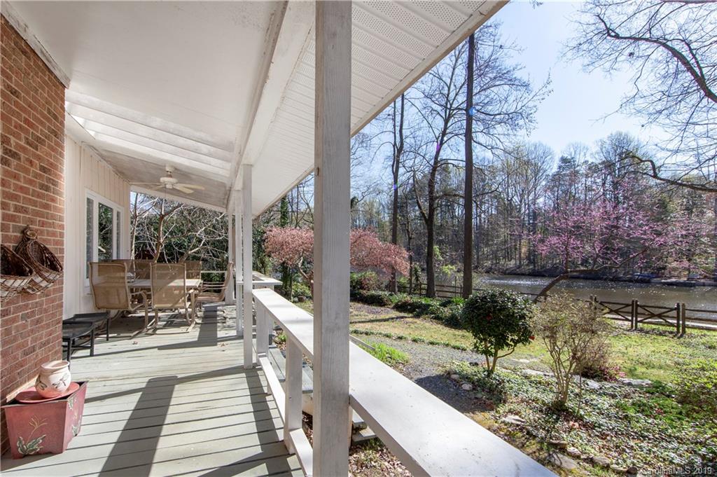 6430 Randy Drive Charlotte, NC 28215 - Photo 17 of 26 Gallery Image 17