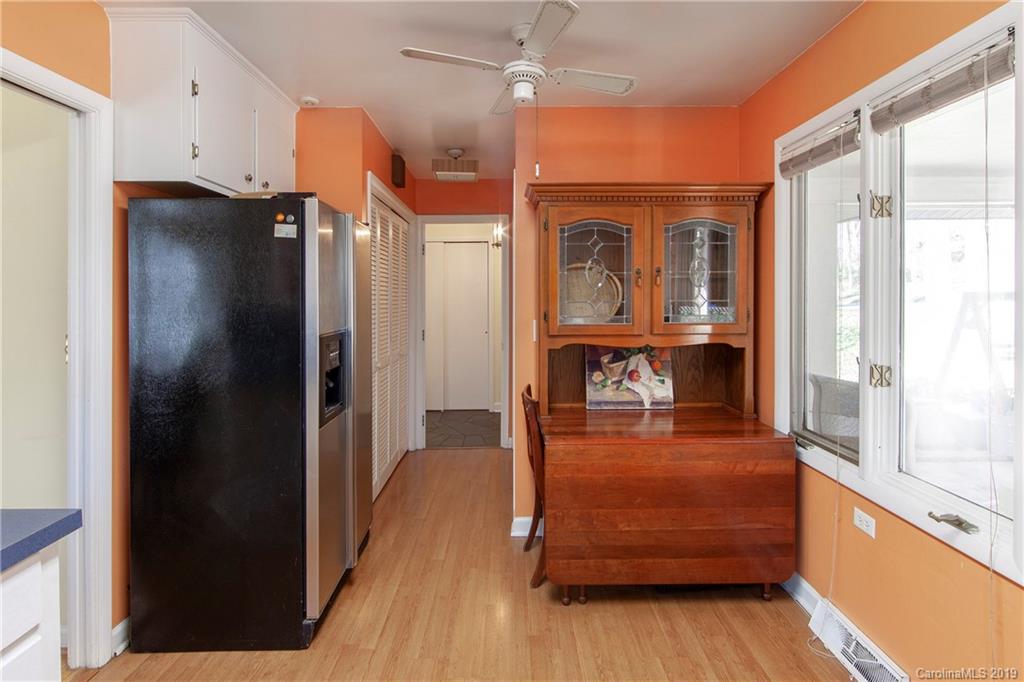 6430 Randy Drive Charlotte, NC 28215 - Photo 5 of 26 Gallery Image 5