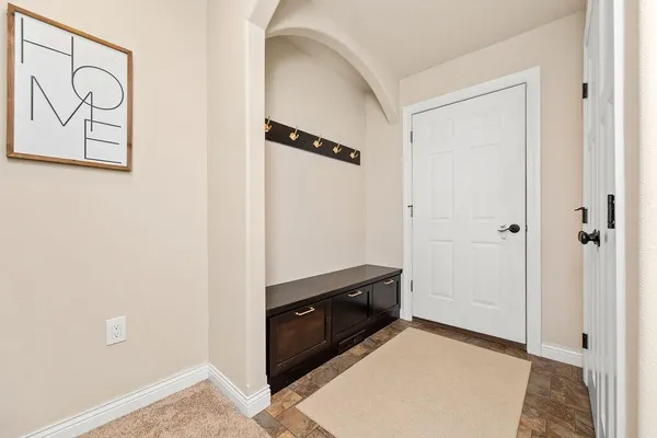 $519,900 | 5103 44th Street South, Fargo, ND 58104