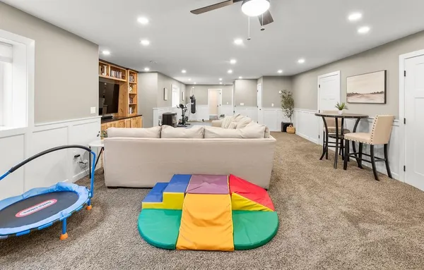 $519,900 | 5103 44th Street South, Fargo, ND 58104