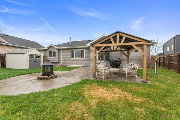$519,900 | 5103 44th Street South, Fargo, ND 58104