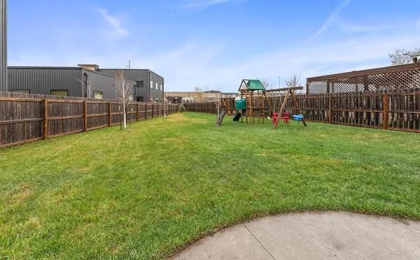 $519,900 | 5103 44th Street South, Fargo, ND 58104