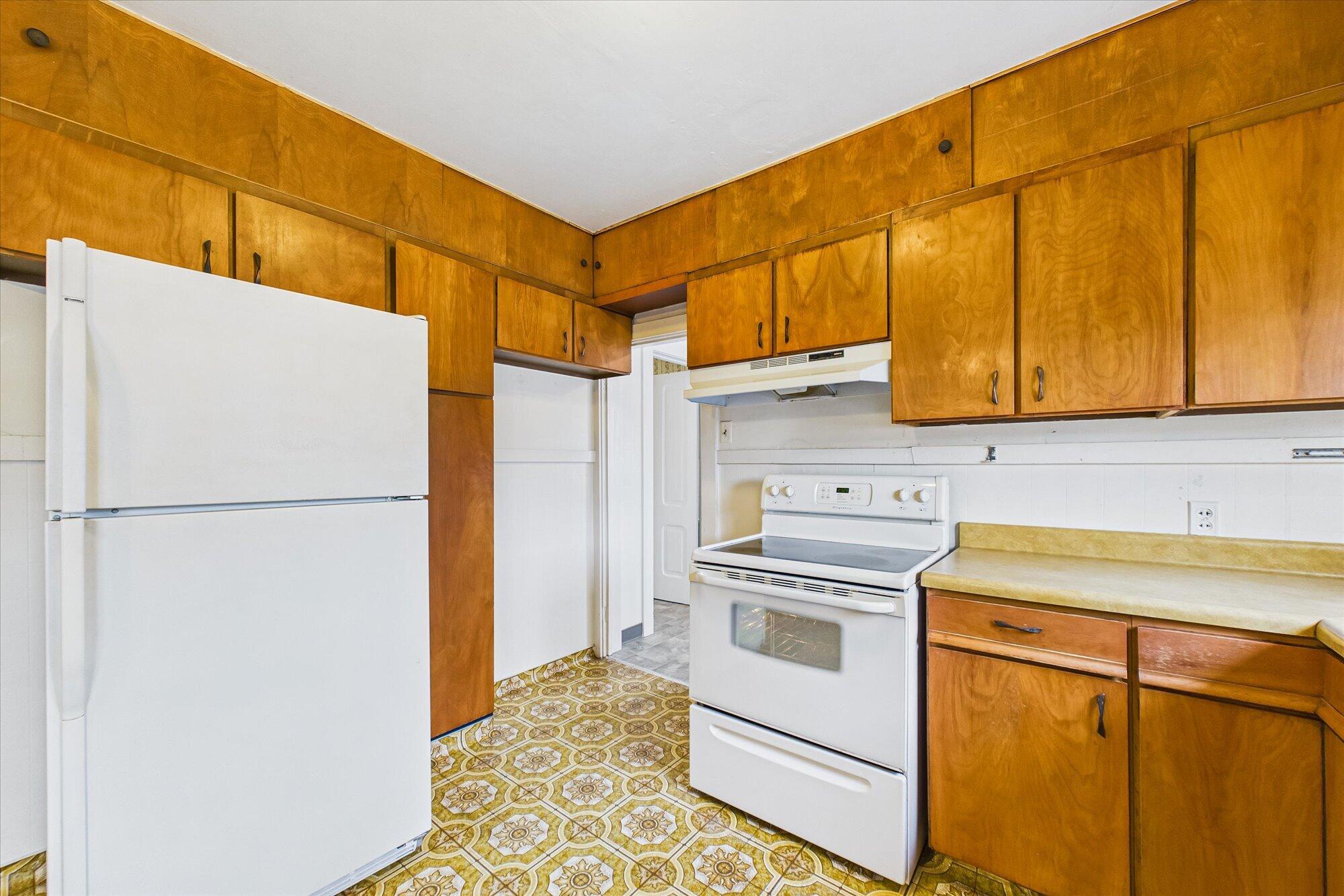 125 Elm Street Rio Dell, CA 95562 - Photo 17 of 43