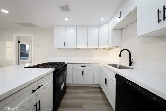 $244,998 | 1611 Letts Avenue, Corcoran, CA 93212